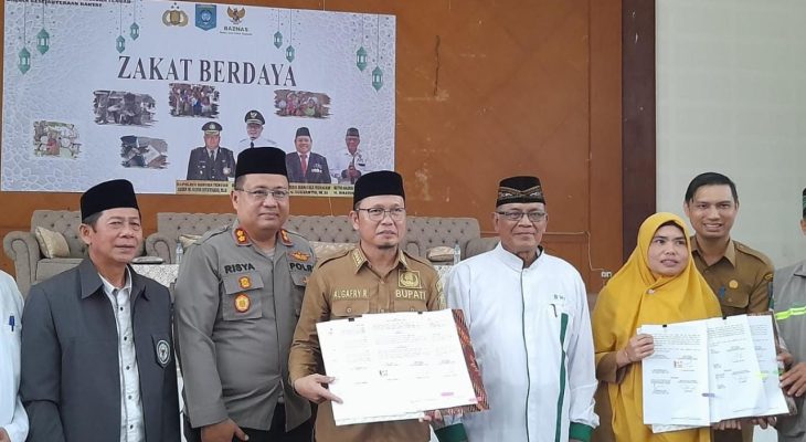 Pemkab Bateng Melalui Baznas Salurkan 500 Ribu Kepada 201 Guru Ngaji Tikar