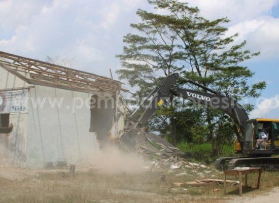 Warga Penggarap Lahan Sport Centre Sumut Diganti Rugi Rp90 Juta