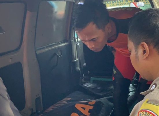 Seorang Balita Tewas Tenggelam setelah Motor Ayahnya Terperosok ke Sungai Wampu