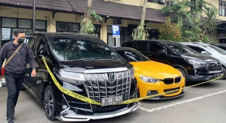 Tilap Duit hingga Rp9 Triliun, Begini Cara Kerja Penipuan Wahyu Kenzo