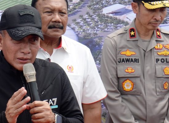 Roda Pemerintahan di Bawah Gubernur Edy Diklaim Lebih Baik, Lasro Sebut Alasannya