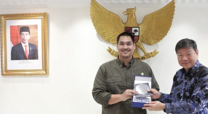 Dito akan Adopsi Sistem Pembinaan Pemuda dan Olahraga Singapura