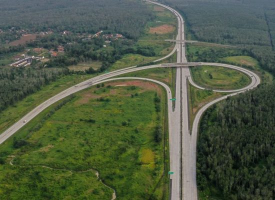 Wagub Sumut Datangi Luhut ke Jakarta Menyoal Tol Trans Sumatera dan Ruas Jalan Bukit Lawang