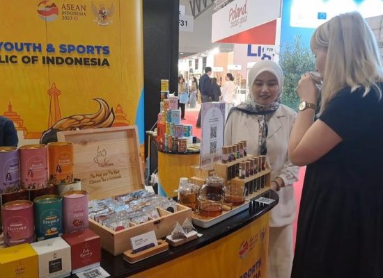 Hari Ketiga Pameran Makanan Tuttofood di Italia, UMKM Milenial Kemenpora Dapat Pembeli “Kakap”