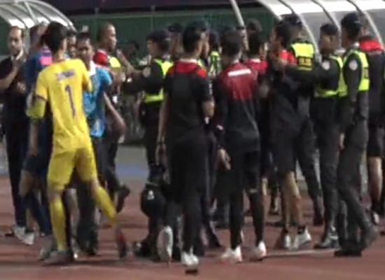 Ofisial Thailand Brutal, Manajer Timnas Indonesia Terluka di Laga Final Sepak Bola SEA Games 2023