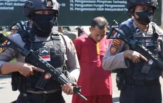 Pelaku TPPO Dua Gadis di NTT Mencari Calon Korban melalui Facebook