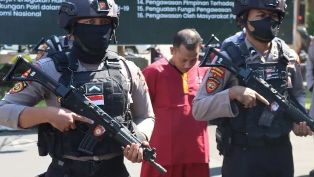 Pelaku TPPO Dua Gadis di NTT Mencari Calon Korban melalui Facebook