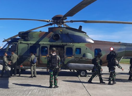 Cuaca Buruk, Kopasgat TNI AU Tunda Evakuasi Penumpang SAM Air