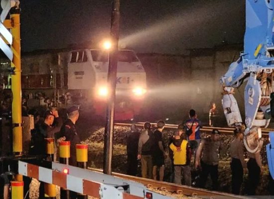Lintasan Rel Lokasi Kecelakaan KA Brantas Sudah Bisa Dilalui