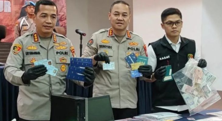 Tiga Pelaku Penipuan Daring Ditangkap, Salah Satunya Eks CS Judi Online Kamboja