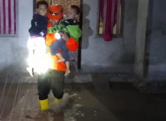 Sungai Uwe Buk Meluap, Ratusan Rumah di Sulteng Direndam Banjir