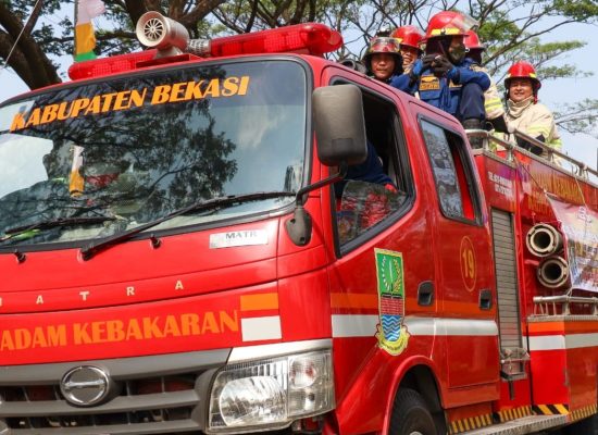Hadapi Kekeringan, Pemkab Bekasi Pasok Air Bersih Gratis ke Warga