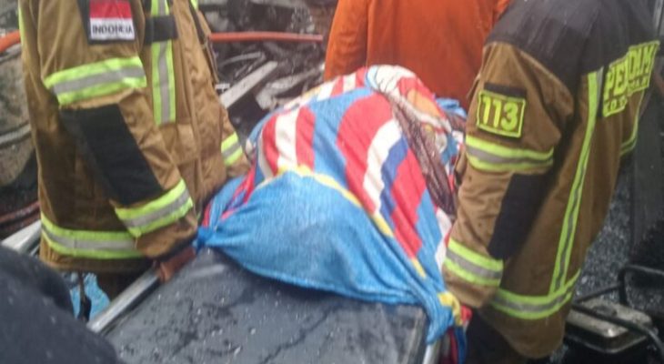 Evi Bisa Saja masih Hidup jika Tak Menerobos Api Menyelamatkan Anak