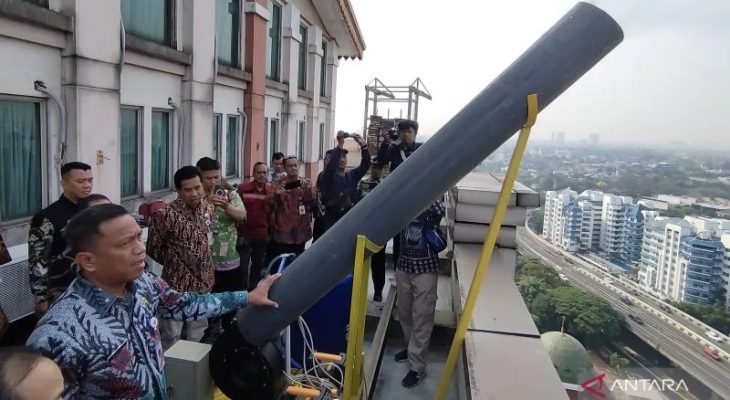 Semprotkan Air 600 Liter per Hari, Jaksel Pakai Alat Buatan BRIN