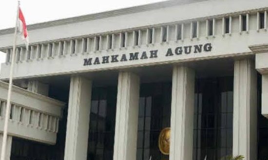 KPU Diperintahkan Mahkamah Agung Cabut Pasal 18 ayat (2) PKPU Nomor 11/2013