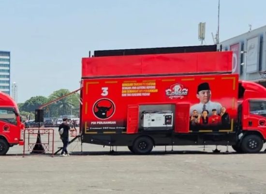 Sosialisasikan Ganjar, PDIP Gunakan Armada Mobil Bioskop Keliling
