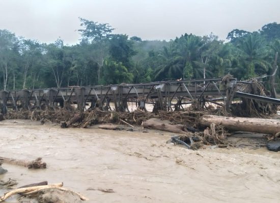 Banjir Bandang Rusak Jembatan dan Kawasan Wisata di Langkat