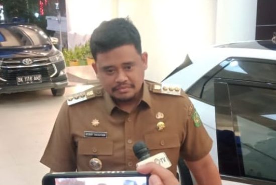 Menantu Jokowi Belum Kembalikan Kartu Anggota PDIP