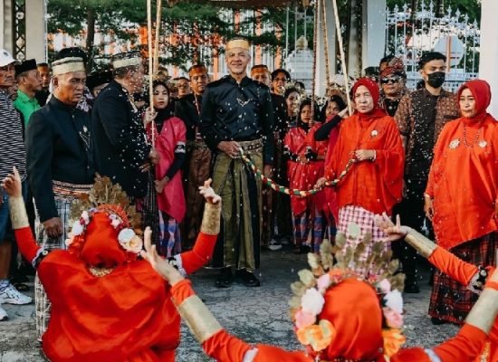 Ganjar Pranowo: Membangun Generasi Bonus Demografi Menuju Indonesia Emas 2045