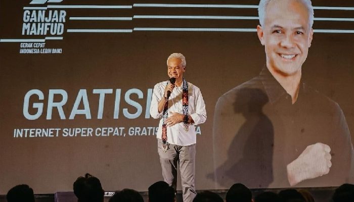 Ganjar Pranowo Meluncurkan KTP SAKTI: Inovasi Satu Kartu Terpadu Indonesia