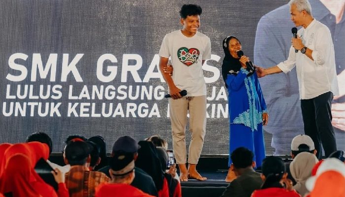 Ganjar-Mahfud Sediakan SMK Gratis Langsung Kerja Bagi Keluarga Miskin