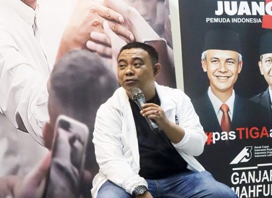 Dinilai Rendahkan Mahfud MD, Haris Pertama: Gibran Mengejek Gelar Akademik