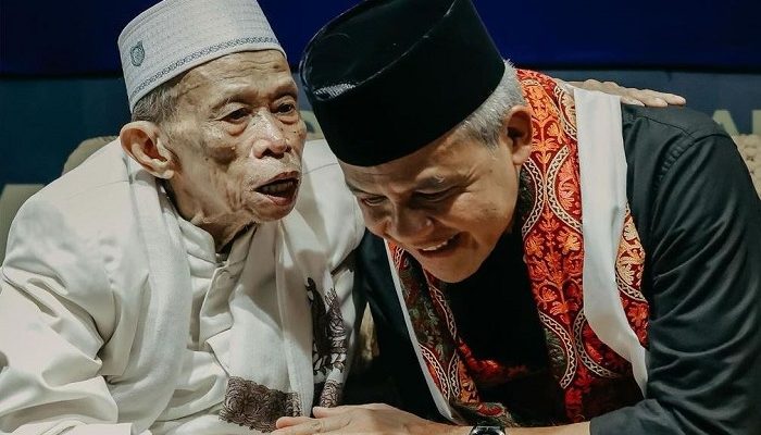 Ganjar, Pemimpin Religius yang Dekat dengan Pesantren