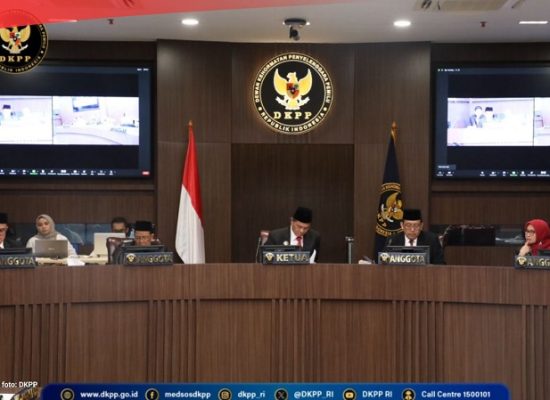 Komisioner KPU Terbukti Melanggar Kode Etik, Haris Pertama: Gibran Cawapres Inkonstitusional?