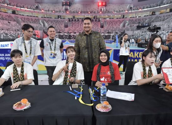 Menpora Dito Hadiri Fan Signing Red Sparks dan Indonesia All Star, Inilah Keseruan di Indonesia Arena