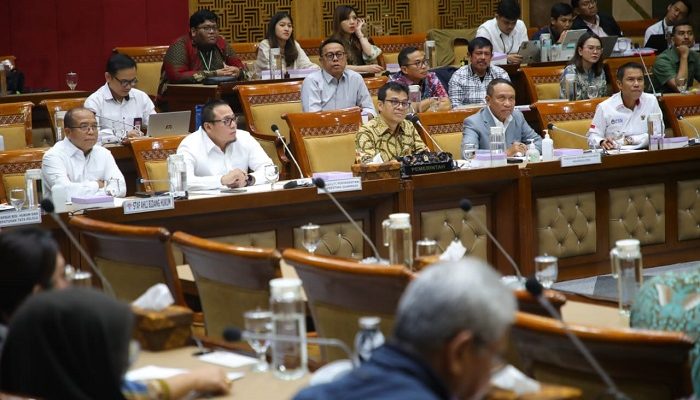 Komisi X DPR RI Setujui Naturalisasi 3 Pemain Asing