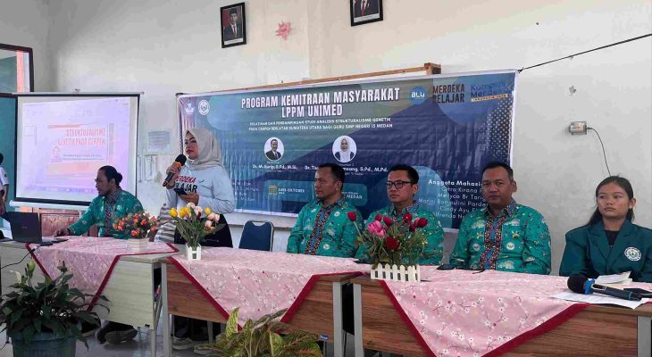 TIM PKM LPPM Unimed Gelar Pelatihan Analisis Cerpen Berlatar Sumatera Utara di SMPN 15 Medan
