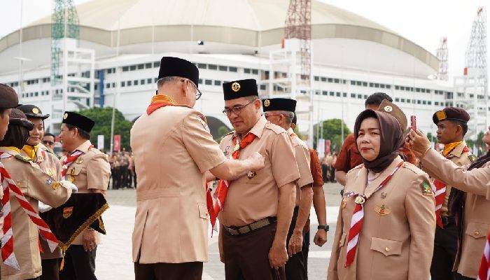 Kadis Koperasi UKM Sumut Terima Penghargaan Gerakan Pramuka