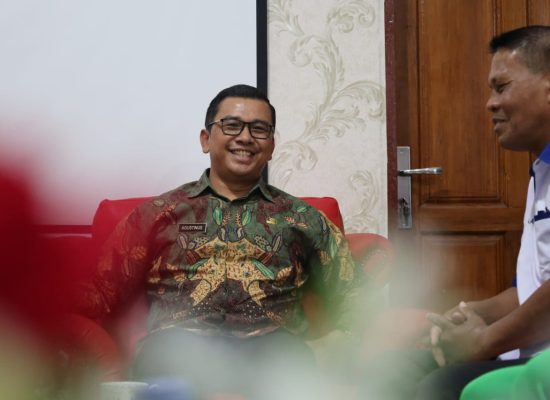 Pjs Bupati Toba Dukung Atlet Karate Peraih Emas di PON XXI