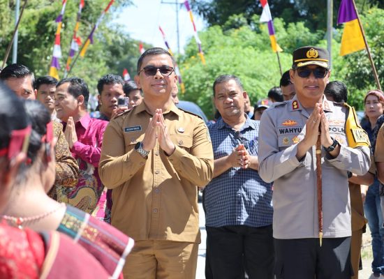 Peluncuran Huta Pengawasan Partisipatif, Pjs Bupati Toba Ajak Masyarakat Wujudkan Pilkada Damai dan Berkualitas