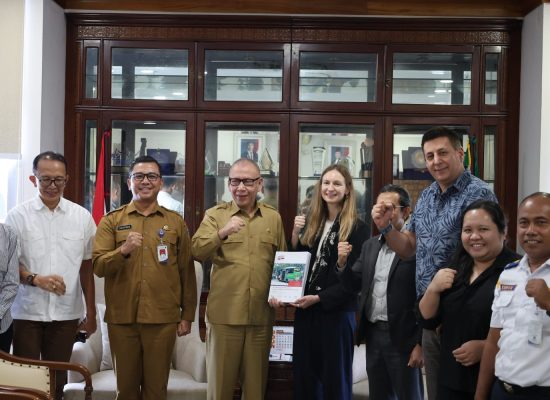 Pemprovsu – UK PACT Komitmen Kendalikan Emisi Karbon Wujudkan Transportasi Berkelanjutan di Wilayah Mebidang