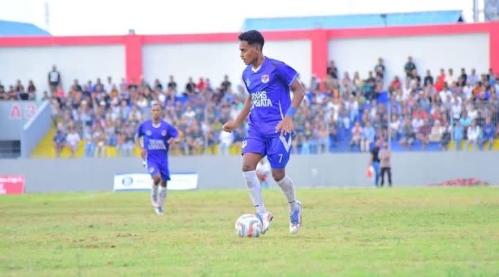 Resmi! Persija Jakarta Rekrut Hilarius Dulimaking, Talenta Muda asal Lembata