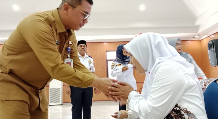 Dishub Sumut Tepungtawari Tiga Pegawai Sebelum Berangkat Haji