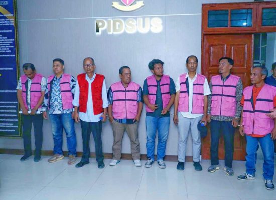 Geger! Kejati Sumut Tahan Delapan Orang Tersangka Proyek Jalan Senilai 43,7 Miliar