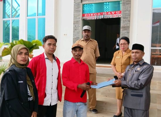 Unjuk Rasa di Pemkab Alor, IMP2 Tuntut Pemenuhan Fasilitas Publik